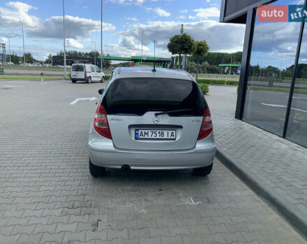 Сірий Мерседес А клас, об'ємом двигуна 2 л та пробігом 258 тис. км за 3999 $, фото 24 на Automoto.ua