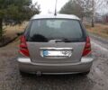 Серый Мерседес А класс, объемом двигателя 2 л и пробегом 200 тыс. км за 4200 $, фото 3 на Automoto.ua
