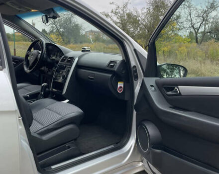 Сірий Мерседес А клас, об'ємом двигуна 2 л та пробігом 284 тис. км за 4800 $, фото 11 на Automoto.ua