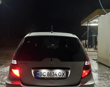 Сірий Мерседес А клас, об'ємом двигуна 2 л та пробігом 200 тис. км за 4293 $, фото 4 на Automoto.ua