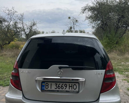 Сірий Мерседес А клас, об'ємом двигуна 2 л та пробігом 284 тис. км за 4800 $, фото 4 на Automoto.ua