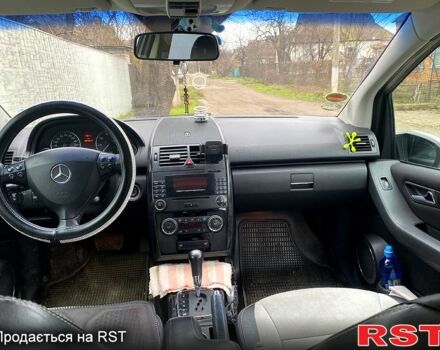 Сірий Мерседес А клас, об'ємом двигуна 2 л та пробігом 301 тис. км за 5800 $, фото 6 на Automoto.ua