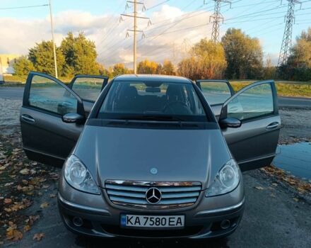 Серый Мерседес А класс, объемом двигателя 1.5 л и пробегом 246 тыс. км за 4300 $, фото 1 на Automoto.ua