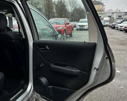 Серый Мерседес А класс, объемом двигателя 1.99 л и пробегом 281 тыс. км за 4500 $, фото 9 на Automoto.ua