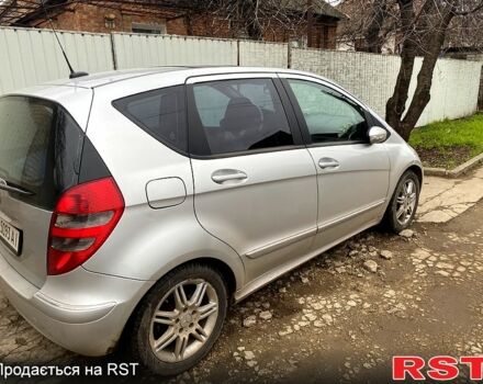 Сірий Мерседес А клас, об'ємом двигуна 2 л та пробігом 301 тис. км за 5800 $, фото 4 на Automoto.ua