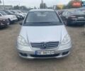 Сірий Мерседес А клас, об'ємом двигуна 2 л та пробігом 330 тис. км за 5500 $, фото 1 на Automoto.ua