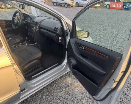 Сірий Мерседес А клас, об'ємом двигуна 1.5 л та пробігом 231 тис. км за 4700 $, фото 25 на Automoto.ua