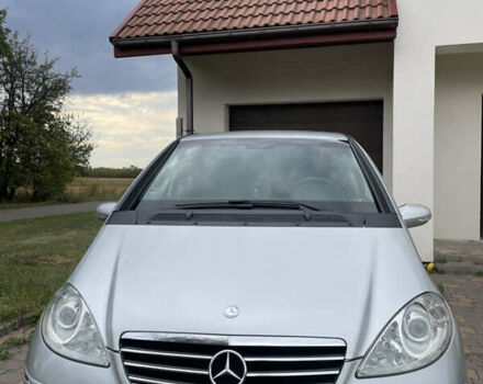 Сірий Мерседес А клас, об'ємом двигуна 2 л та пробігом 284 тис. км за 4800 $, фото 1 на Automoto.ua