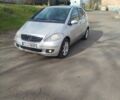 Серый Мерседес А класс, объемом двигателя 2 л и пробегом 225 тыс. км за 3900 $, фото 1 на Automoto.ua