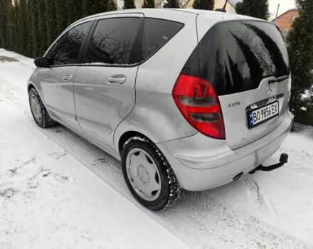 Серый Мерседес А класс, объемом двигателя 1.7 л и пробегом 185 тыс. км за 4500 $, фото 5 на Automoto.ua