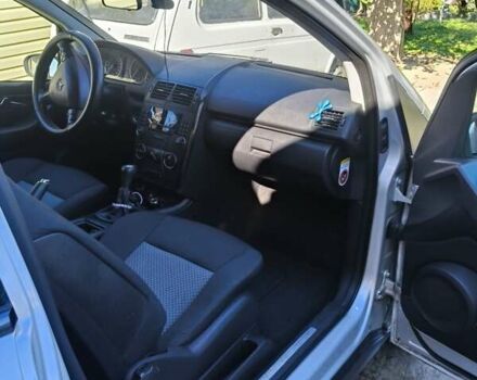 Мерседес А класс 2006 в Полонном на Automoto.ua Серый Мерседес А класс, объемом двигателя 1.99 л и пробегом 361 тыс. км за 4800 $, фото 10 на Automoto.ua