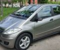 Серый Мерседес А класс, объемом двигателя 1.5 л и пробегом 164 тыс. км за 5800 $, фото 1 на Automoto.ua