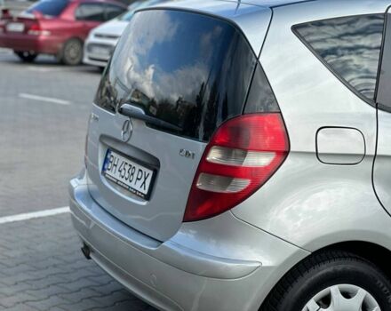 Серый Мерседес А класс, объемом двигателя 2 л и пробегом 360 тыс. км за 3950 $, фото 2 на Automoto.ua