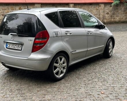 Серый Мерседес А класс, объемом двигателя 2 л и пробегом 185 тыс. км за 5650 $, фото 1 на Automoto.ua