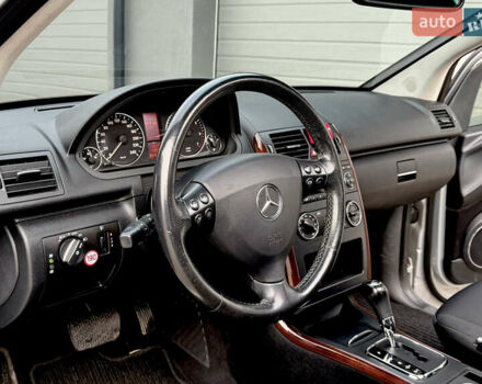Сірий Мерседес А клас, об'ємом двигуна 1.5 л та пробігом 200 тис. км за 5300 $, фото 21 на Automoto.ua