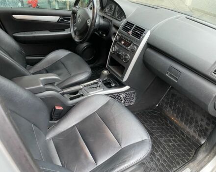 Серый Мерседес А класс, объемом двигателя 2 л и пробегом 235 тыс. км за 5650 $, фото 12 на Automoto.ua