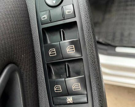 Серый Мерседес А класс, объемом двигателя 2 л и пробегом 187 тыс. км за 5500 $, фото 46 на Automoto.ua