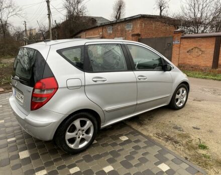 Серый Мерседес А класс, объемом двигателя 2 л и пробегом 235 тыс. км за 5650 $, фото 3 на Automoto.ua