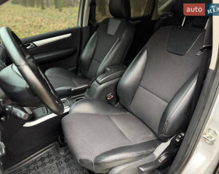 Серый Мерседес А класс, объемом двигателя 2 л и пробегом 187 тыс. км за 5500 $, фото 49 на Automoto.ua