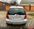 Сірий Мерседес А клас, об'ємом двигуна 2 л та пробігом 235 тис. км за 5650 $, фото 5 на Automoto.ua