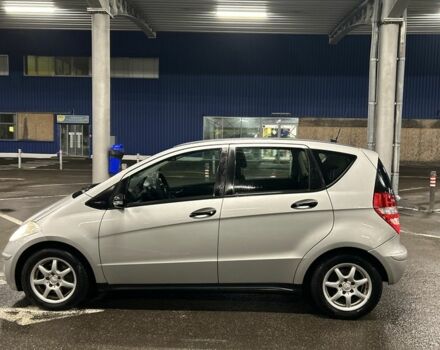 Сірий Мерседес А клас, об'ємом двигуна 2 л та пробігом 277 тис. км за 2450 $, фото 2 на Automoto.ua