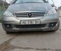 Сірий Мерседес А клас, об'ємом двигуна 2 л та пробігом 310 тис. км за 5000 $, фото 1 на Automoto.ua