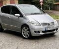 Серый Мерседес А класс, объемом двигателя 2 л и пробегом 185 тыс. км за 5650 $, фото 1 на Automoto.ua