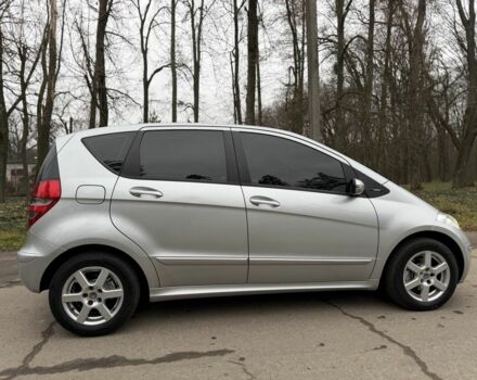 Серый Мерседес А класс, объемом двигателя 2 л и пробегом 185 тыс. км за 5500 $, фото 10 на Automoto.ua