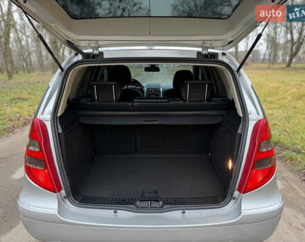 Серый Мерседес А класс, объемом двигателя 2 л и пробегом 187 тыс. км за 5500 $, фото 69 на Automoto.ua