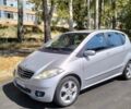 Сірий Мерседес А клас, об'ємом двигуна 1.99 л та пробігом 251 тис. км за 4999 $, фото 1 на Automoto.ua