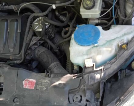 Серый Мерседес А класс, объемом двигателя 2 л и пробегом 198 тыс. км за 6078 $, фото 3 на Automoto.ua