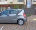 Сірий Мерседес А клас, об'ємом двигуна 1.7 л та пробігом 150 тис. км за 6000 $, фото 5 на Automoto.ua
