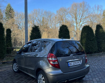 Серый Мерседес А класс, объемом двигателя 1.7 л и пробегом 240 тыс. км за 5300 $, фото 5 на Automoto.ua