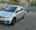 Сірий Мерседес А клас, об'ємом двигуна 1.99 л та пробігом 290 тис. км за 4800 $, фото 1 на Automoto.ua