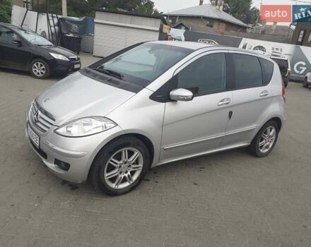 Мерседес А клас 2007 у Чернівцях на Automoto.ua Сірий Мерседес А клас, об'ємом двигуна 1.99 л та пробігом 212 тис. км за 5500 $, фото 1 на Automoto.ua