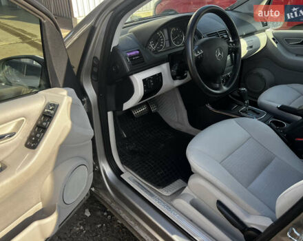 Серый Мерседес А класс, объемом двигателя 1.7 л и пробегом 154 тыс. км за 5800 $, фото 8 на Automoto.ua