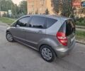 Сірий Мерседес А клас, об'ємом двигуна 1.7 л та пробігом 165 тис. км за 6500 $, фото 3 на Automoto.ua