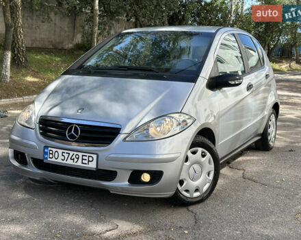 Сірий Мерседес А клас, об'ємом двигуна 1.5 л та пробігом 211 тис. км за 4900 $, фото 1 на Automoto.ua