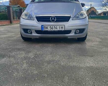 Серый Мерседес А класс, объемом двигателя 2 л и пробегом 320 тыс. км за 3700 $, фото 3 на Automoto.ua