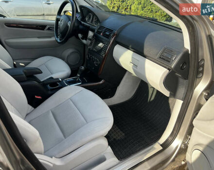 Серый Мерседес А класс, объемом двигателя 1.7 л и пробегом 154 тыс. км за 5800 $, фото 11 на Automoto.ua