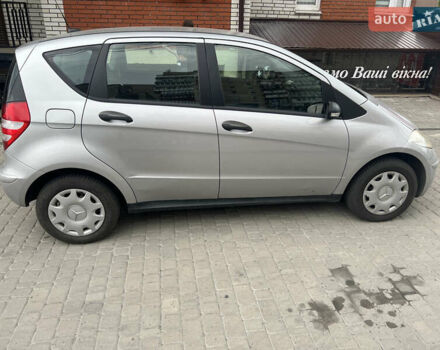 Сірий Мерседес А клас, об'ємом двигуна 1.5 л та пробігом 161 тис. км за 5699 $, фото 1 на Automoto.ua