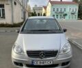 Серый Мерседес А класс, объемом двигателя 1.7 л и пробегом 163 тыс. км за 6000 $, фото 1 на Automoto.ua