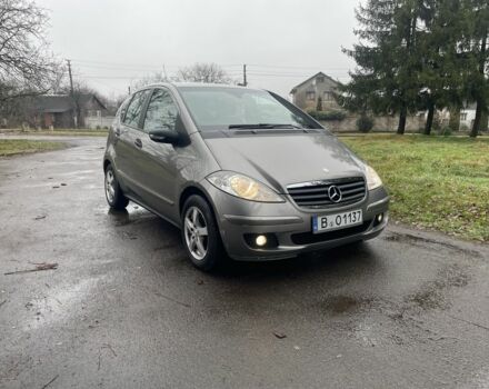 Сірий Мерседес А клас, об'ємом двигуна 2 л та пробігом 200 тис. км за 3513 $, фото 3 на Automoto.ua