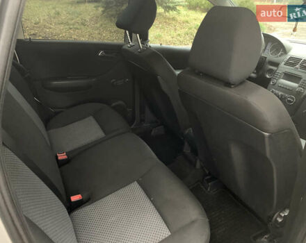 Серый Мерседес А класс, объемом двигателя 2 л и пробегом 184 тыс. км за 6100 $, фото 29 на Automoto.ua