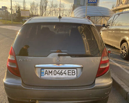 Серый Мерседес А класс, объемом двигателя 1.99 л и пробегом 357 тыс. км за 4700 $, фото 3 на Automoto.ua