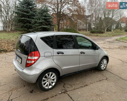 Серый Мерседес А класс, объемом двигателя 2 л и пробегом 184 тыс. км за 6100 $, фото 9 на Automoto.ua