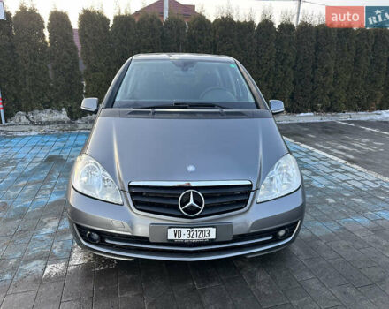 Серый Мерседес А класс, объемом двигателя 1.7 л и пробегом 118 тыс. км за 6750 $, фото 16 на Automoto.ua