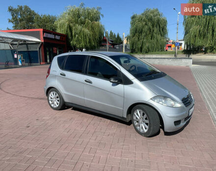 Серый Мерседес А класс, объемом двигателя 2 л и пробегом 186 тыс. км за 6200 $, фото 9 на Automoto.ua