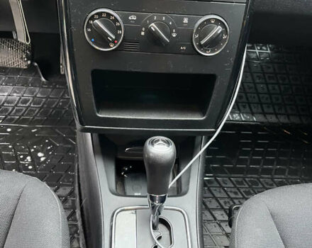 Сірий Мерседес А клас, об'ємом двигуна 1.5 л та пробігом 253 тис. км за 5800 $, фото 7 на Automoto.ua