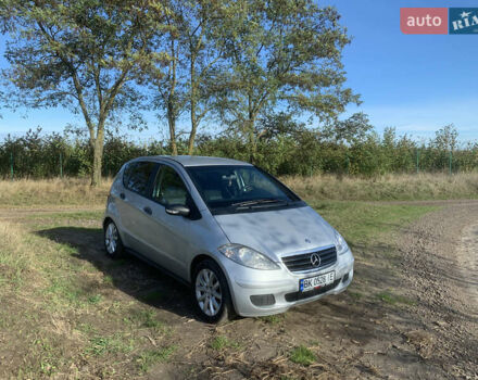 Серый Мерседес А класс, объемом двигателя 2 л и пробегом 186 тыс. км за 6200 $, фото 7 на Automoto.ua